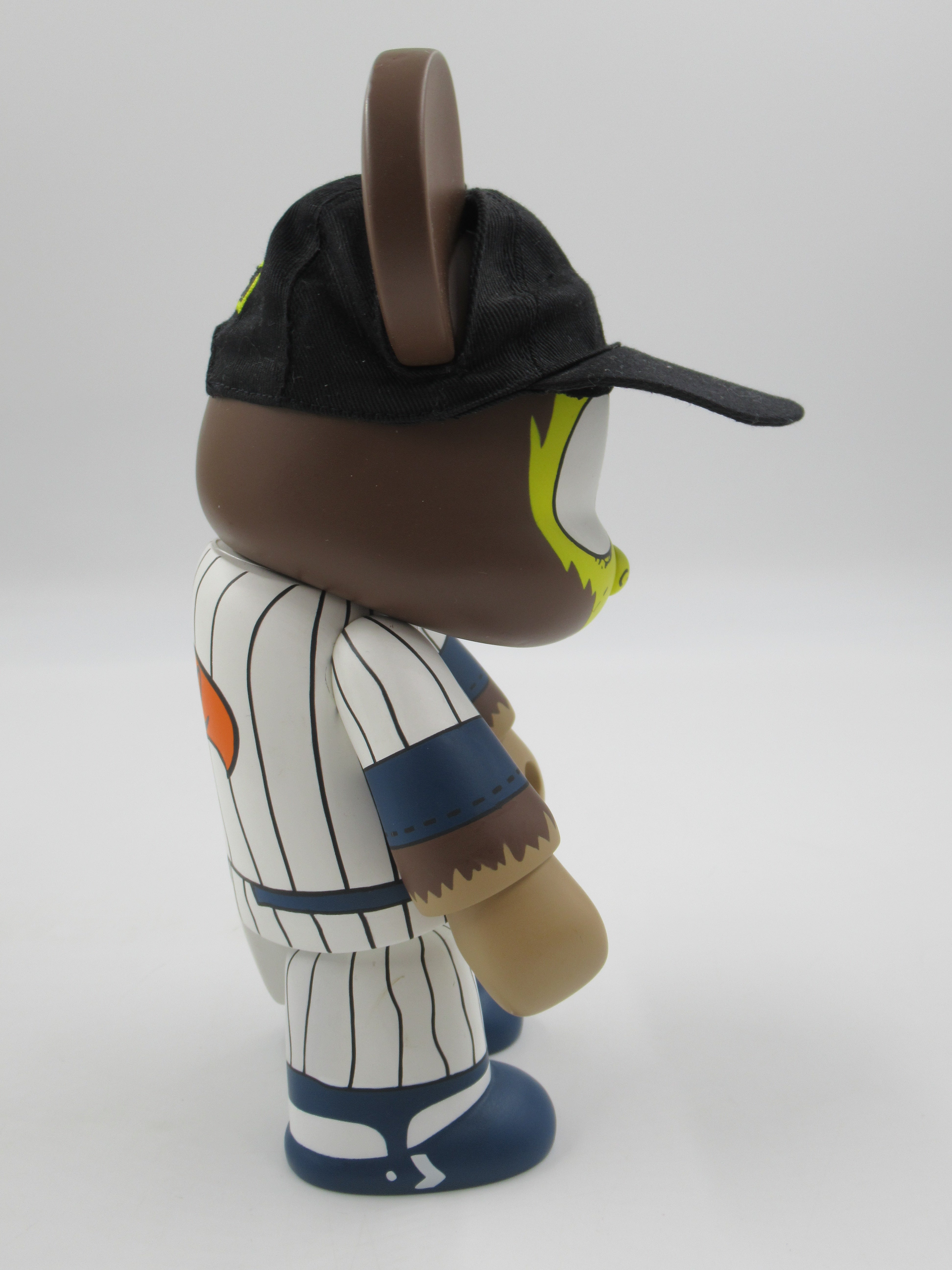 QEE COLLECTION x Evil Ape NYC MCA Baseball 8" Vinyl Bear - Toy2r (2006) Art Toy